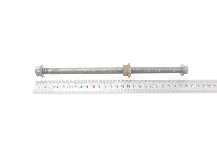 photo de AXE ROUE AVANT SYM ORBIT III 3 4T 50 (2018 - 2021) - Zoom état d’usage