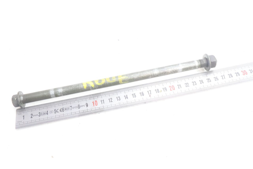 photo de AXE ROUE AVANT SYM ORBIT III 3 4T 50 (2021 - 2025) - Zoom état d’usage