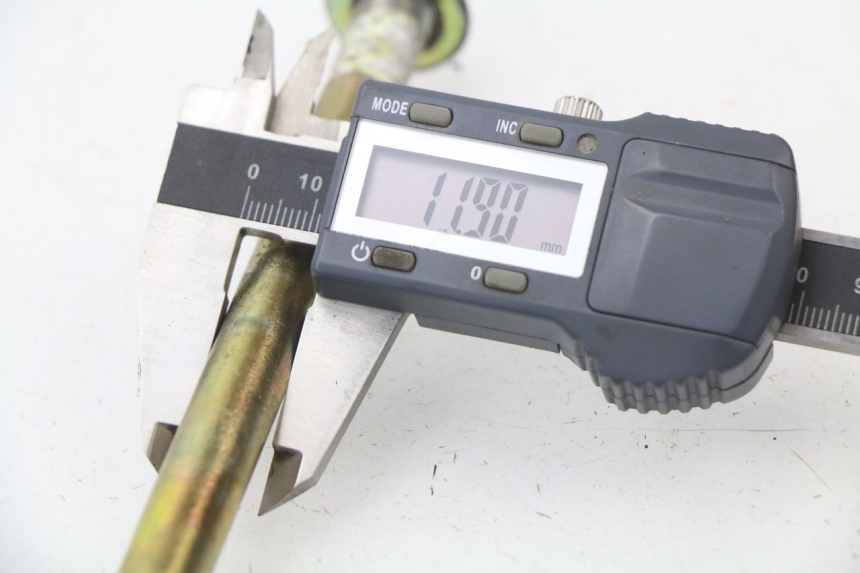 photo de AXE ROUE AVANT RIDE RACE 2T 50 (2012 - 2015) - Détail de la pièce