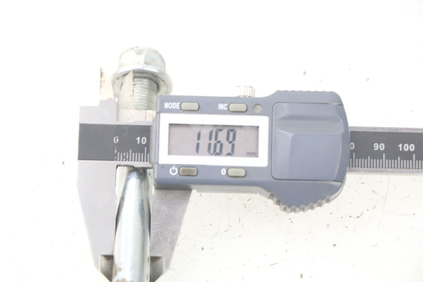 photo de AXE ROUE AVANT RED ELECTRIC RED E PRO 1 (2017 - 2019) - Zoom état d’usage