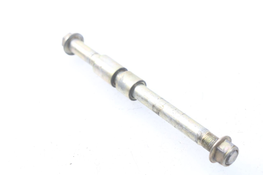 photo de AXE ROUE AVANT APOLLO RFZ 150 - Gros plan technique