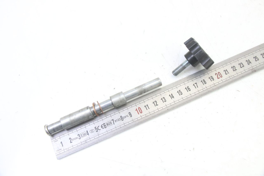 photo de AXE ROUE AVANT HERO S10 1 - Zoom état d’usage