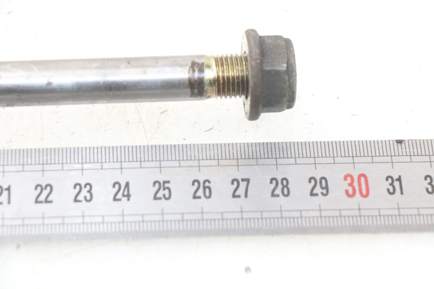 photo de AXE ROUE AVANT DAELIM S2 FI 125 (2008 - 2017) - Détail de la pièce