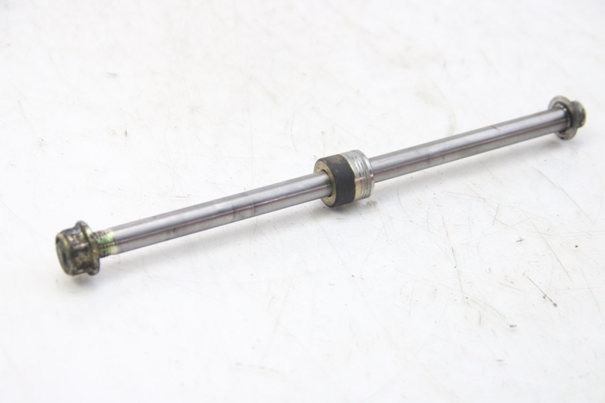 photo de AXE ROUE AVANT DAELIM S3 125 (2010 - 2017) - Vue principale