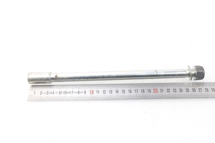 photo de AXE ROUE AVANT PEUGEOT SATELIS 300 (2012 - 2015) - Zoom état d’usage