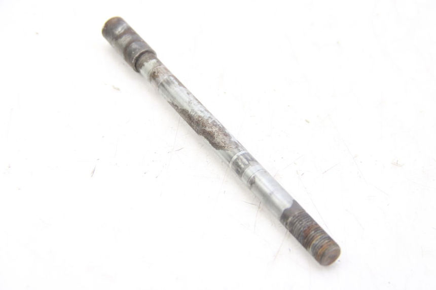 photo de AXE ROUE AVANT APRILIA SCARABEO 4T 50 (2009 - 2017) - Détail de la pièce