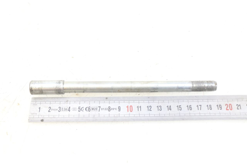 photo de AXE ROUE AVANT APRILIA SCARABEO 100 (2003 - 2012) - Autre angle de vue