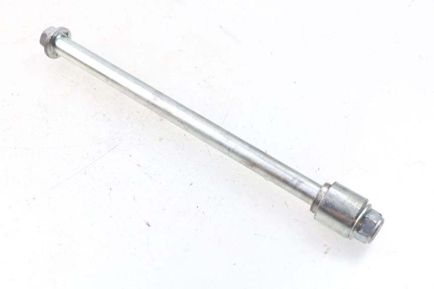 photo de AXE ROUE AVANT MASH SEVENTY FIVE 125 (2013 - 2021) - Vue principale