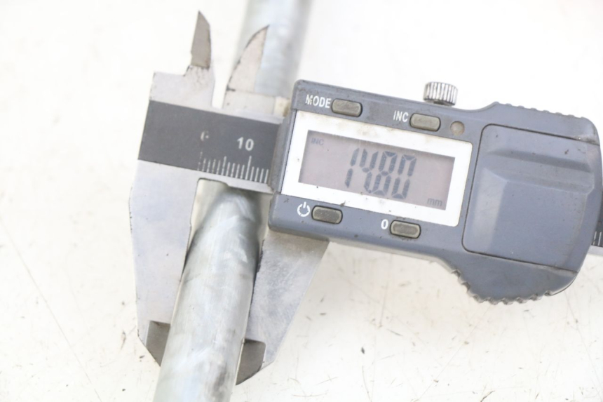 photo de AXE ROUE AVANT PEUGEOT SPEEDFIGHT 3 AIR 50 (2009 - 2015) - Détail de la pièce