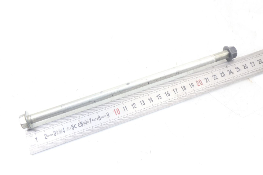 photo de AXE ROUE AVANT MBK STUNT NAKED 50 (2004 - 2018) - Détail de la pièce