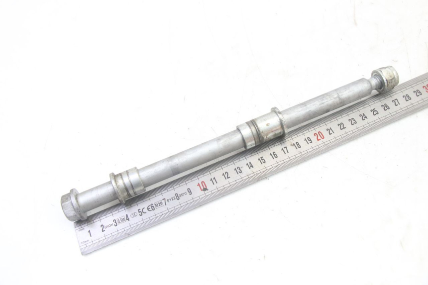 photo de AXE ROUE AVANT APRILIA SXR 50 (2021 - 2023) - Zoom état d’usage