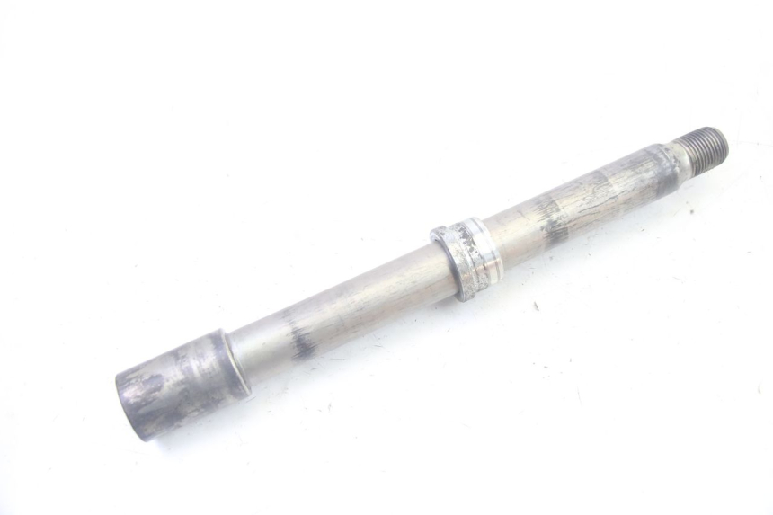 photo de AXE ROUE AVANT YAMAHA TDM ABS 900 (2002 - 2014) - Vue principale