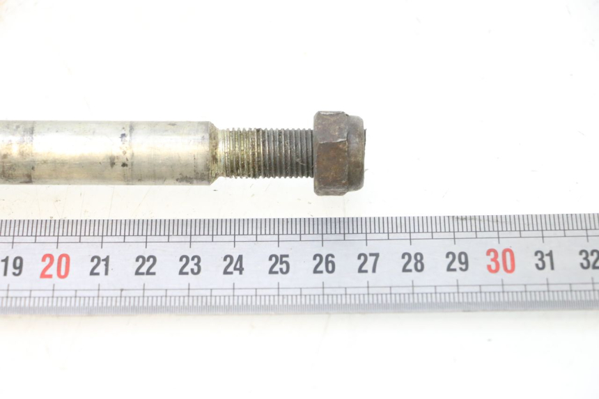 photo de AXE ROUE AVANT PEUGEOT TREKKER TKR 50 (2005 - 2014) - Zoom état d’usage