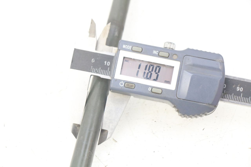 photo de AXE ROUE AVANT PEUGEOT TWEET ACTIVE 4T 50 (2018 - 2022) - Autre angle de vue