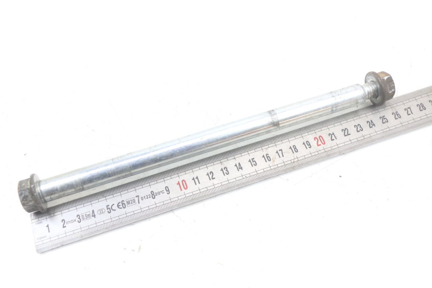 photo de AXE ROUE AVANT PIAGGIO TYPHOON 80 (1994 - 1997) - Détail de la pièce