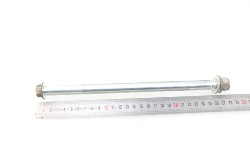 photo de AXE ROUE AVANT PEUGEOT VIVACITY NEW 4T 50 (2008 - 2017) - Zoom état d’usage