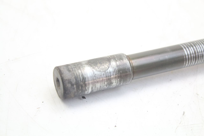 photo de AXE ROUE AVANT KYMCO X-CITING XCITING 400 (2014 - 2018) - Zoom état d’usage