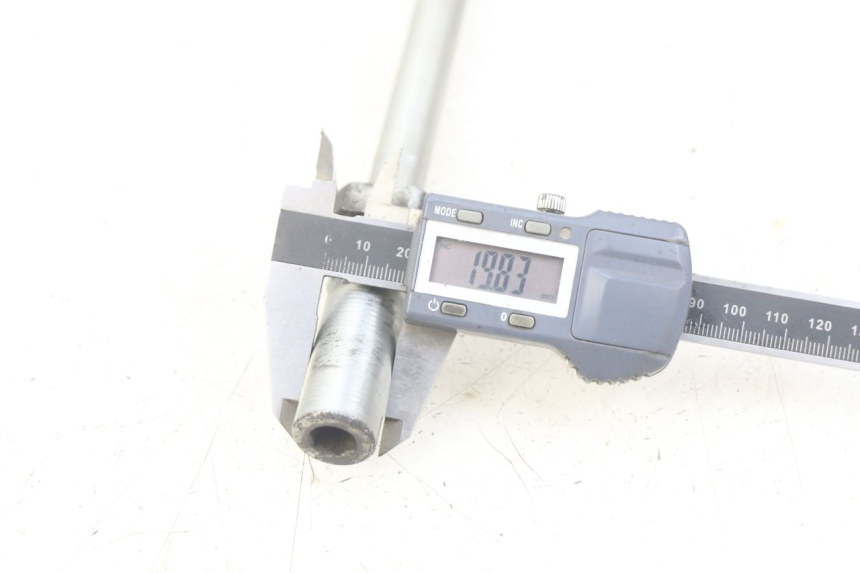 photo de AXE ROUE AVANT YAMAHA X-CITY XCITY 125 (2007 - 2013) - Détail de la pièce