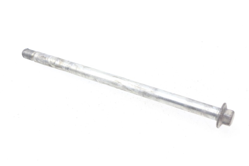 photo de AXE ROUE AVANT YAMAHA XMAX X-MAX 125 (2006 - 2009) - Gros plan technique