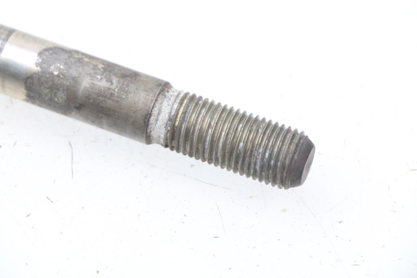 photo de AXE ROUE AVANT YAMAHA X-MAX XMAX 125 (2010 - 2013) - Points de fixation