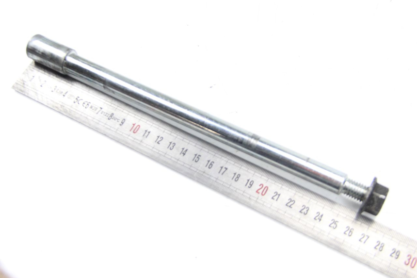 photo de AXE ROUE AVANT PIAGGIO XEVO - X EVO 125 (2007 - 2017) - Détail de la pièce