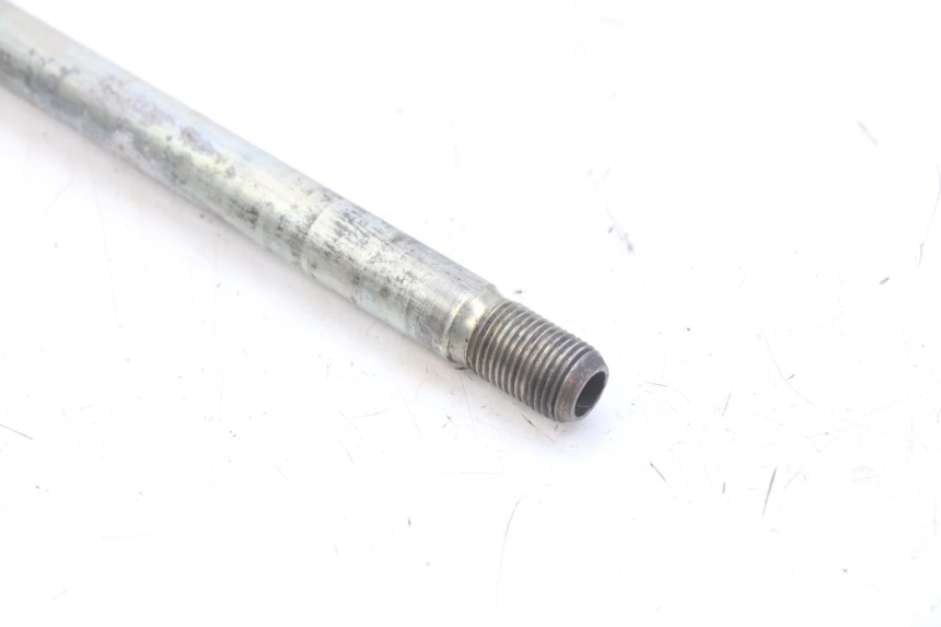 photo de AXE ROUE AVANT YAMAHA XJ600 XJ DIVERSION 600 (1992 - 1997) - Gros plan technique