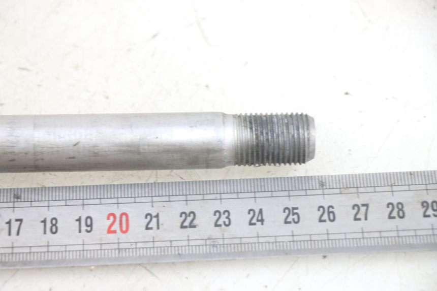 photo de AXE ROUE AVANT YAMAHA XJN DIVERSION 600 (2000 - 2003) - Zoom état d’usage