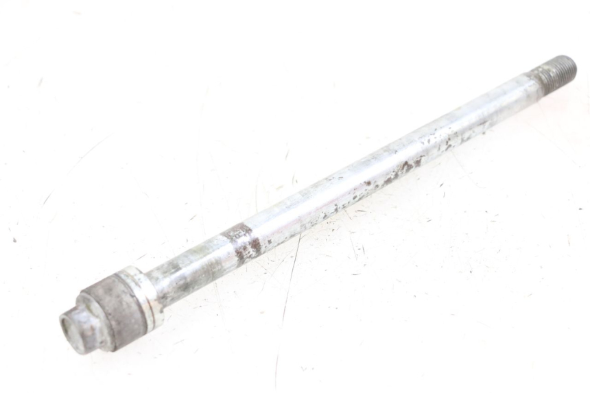 photo de AXE ROUE AVANT YAMAHA XVS DRAG STAR DRAGSTAR 650 (1997 - 2007) - Vue principale