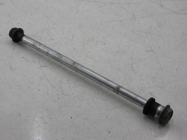 photo de AXE ROUE AVANT YAMAHA YP MAJESTY 125 (2007 - 2010) - Vue principale