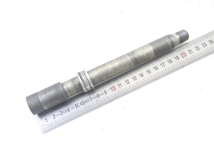 photo de AXE ROUE AVANT YAMAHA YZ-F YZF 250 (2007 - 2013) - Zoom état d’usage