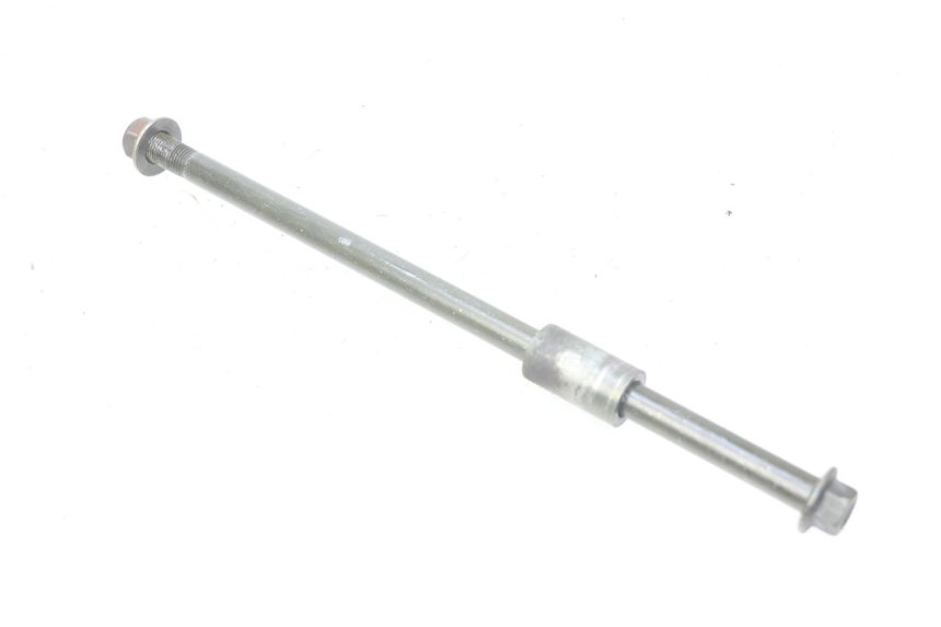 photo de AXE ROUE AVANT YAMASAKI YM T 125 (2015 - 2020) - Gros plan technique