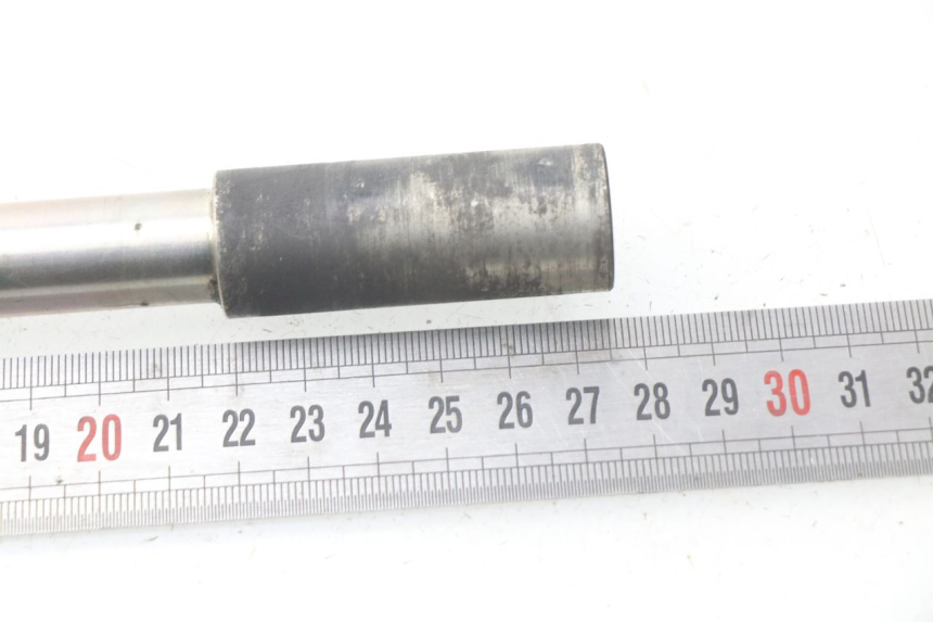 photo de AXE ROUE AVANT YAMAHA YP X-MAX XMAX 400 (2014 - 2017) - Détail de la pièce