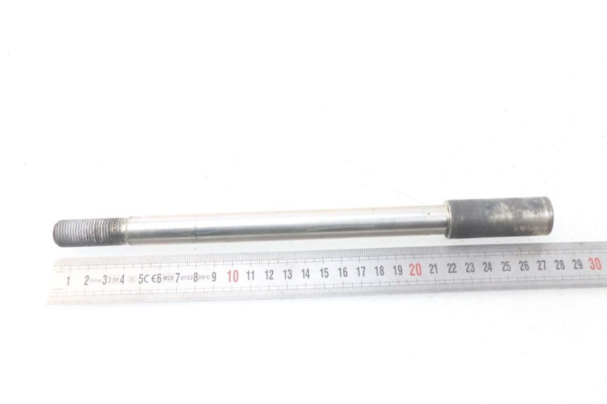 photo de AXE ROUE AVANT YAMAHA YP X-MAX XMAX 400 (2014 - 2017) - Zoom état d’usage