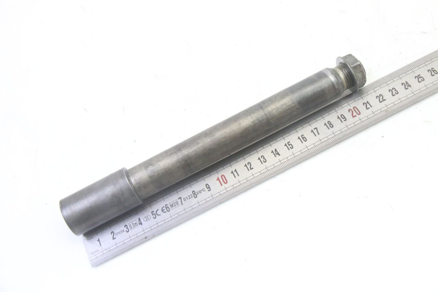 photo de AXE ROUE AVANT YAMAHA YZ-F YZF 250 (2014 - 2018) - Zoom état d’usage