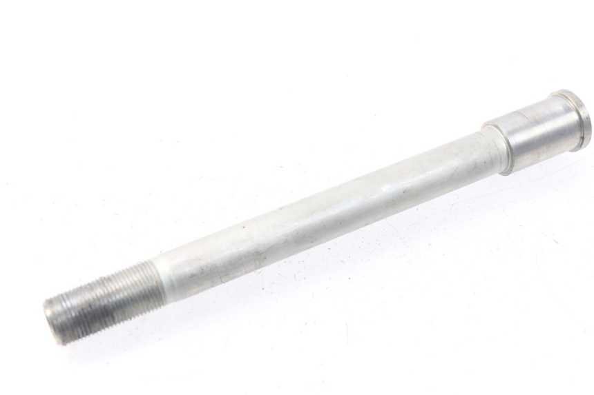 photo de AXE ROUE AVANT KAWASAKI Z Z900 900 (2017 - 2019) - Vue principale