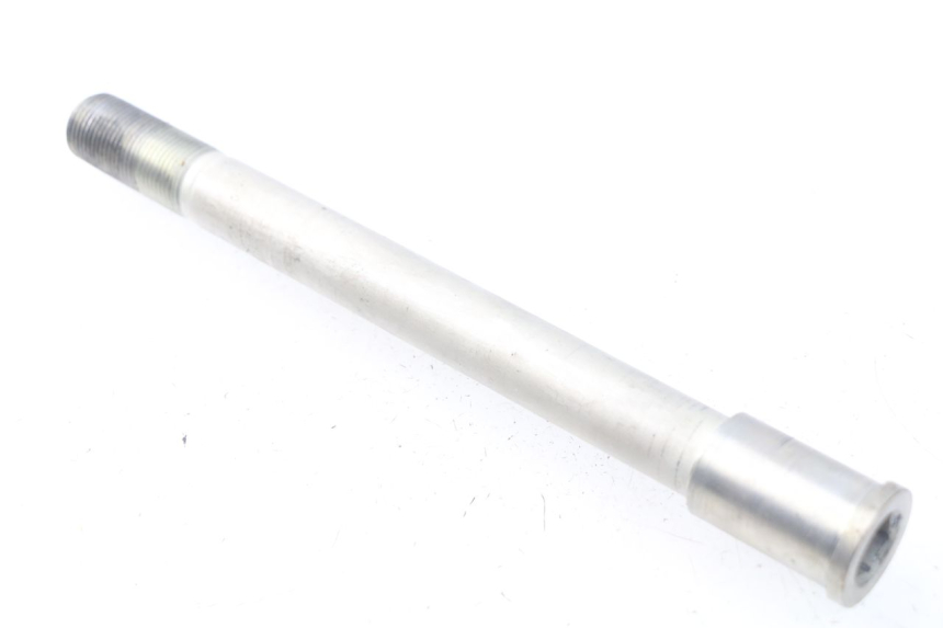 photo de AXE ROUE AVANT KAWASAKI Z Z900 900 (2017 - 2019) - Points de fixation