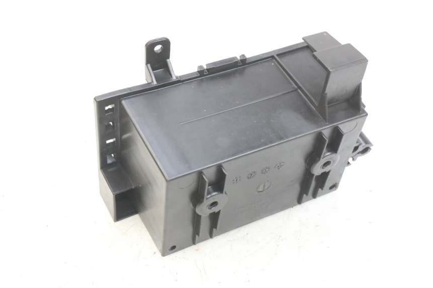 photo de BAC A BATTERIE KYMCO AGILITY 16+ 4T 50 (2018 - 2023) - Zoom état d’usage