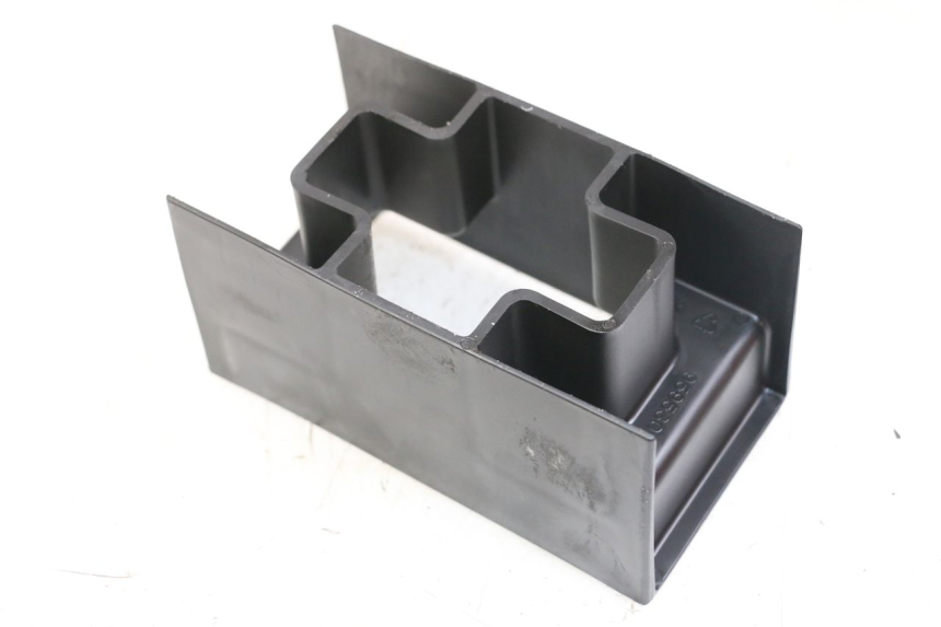 photo de BAC A BATTERIE APRILIA SR MOTARD 50 (2012 - 2018) - Zoom état d’usage