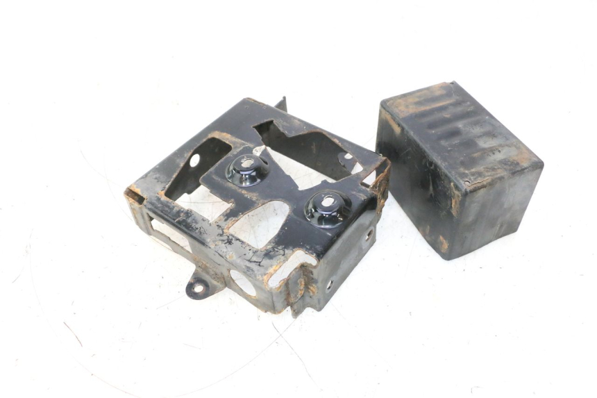 photo de BAC A BATTERIE HONDA CB TWO FIFTY 250 (1991 - 2002) - Autre angle de vue
