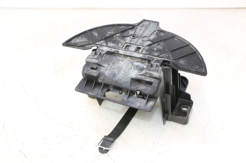 photo de BAC A BATTERIE PEUGEOT CITYSTAR 2T 50 (2018 - 2021) - Autre angle de vue