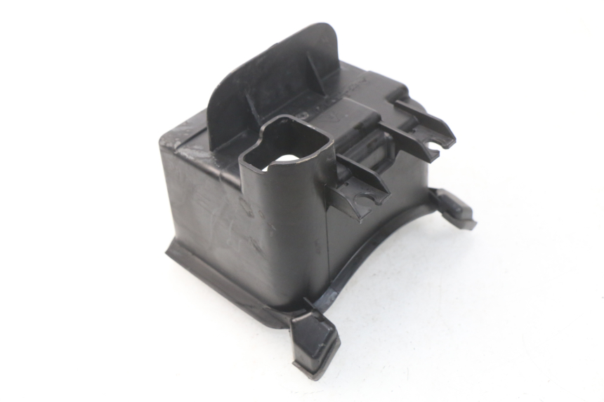 photo de BAC A BATTERIE YAMAHA CYGNUS X INJECTION 125 (2007 - 2013) - Zoom état d’usage