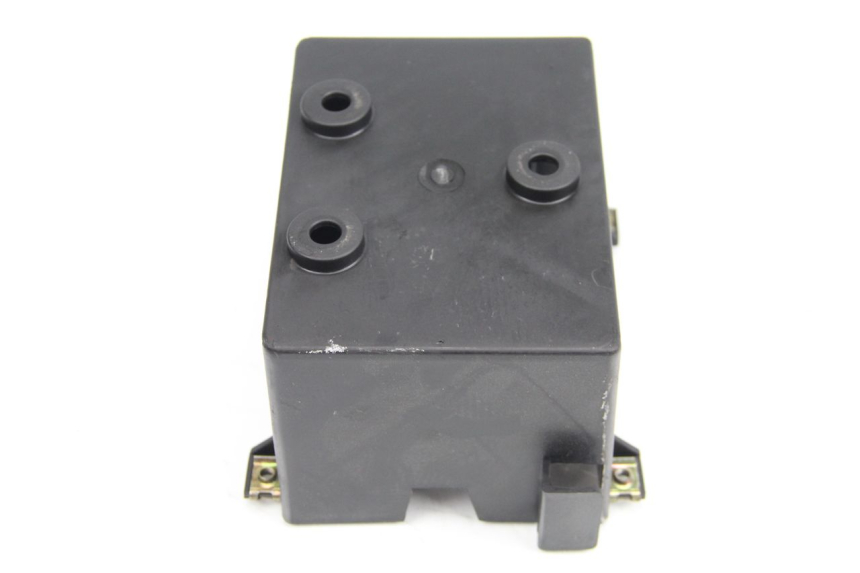 photo de BAC A BATTERIE KYMCO DINK 4T 50 (2007 - 2018) - Détail de la pièce