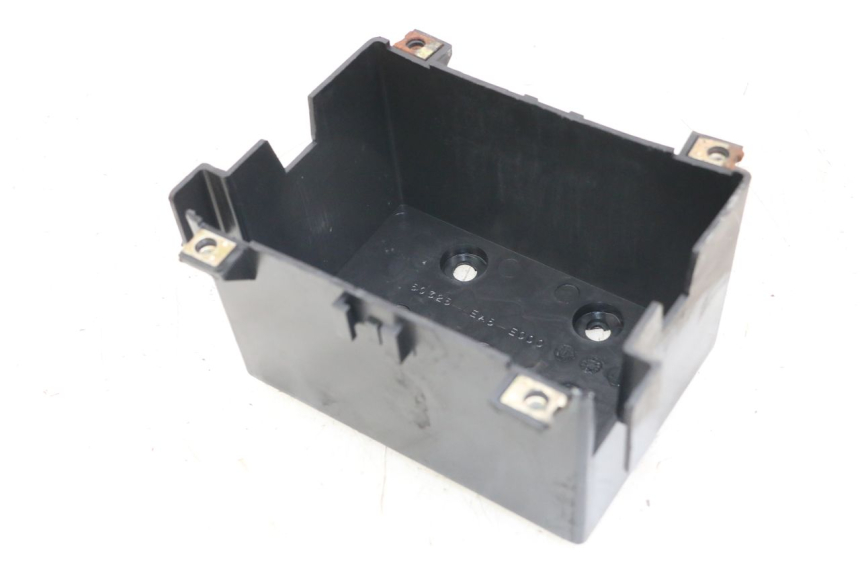 photo de Battery tray KYMCO DINK STREET ABS 125 (2011 - 2018) - Zoom état d’usage
