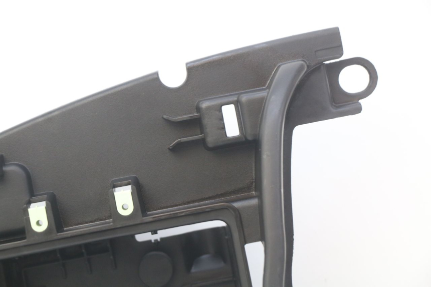 photo de BAC A BATTERIE PEUGEOT DJANGO 2T 50 (2014 - 2019) - Points de fixation