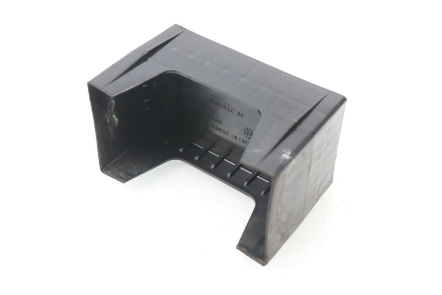 photo de BAC A BATTERIE PEUGEOT ELYSEO 50 (1998 - 2001) - Zoom état d’usage