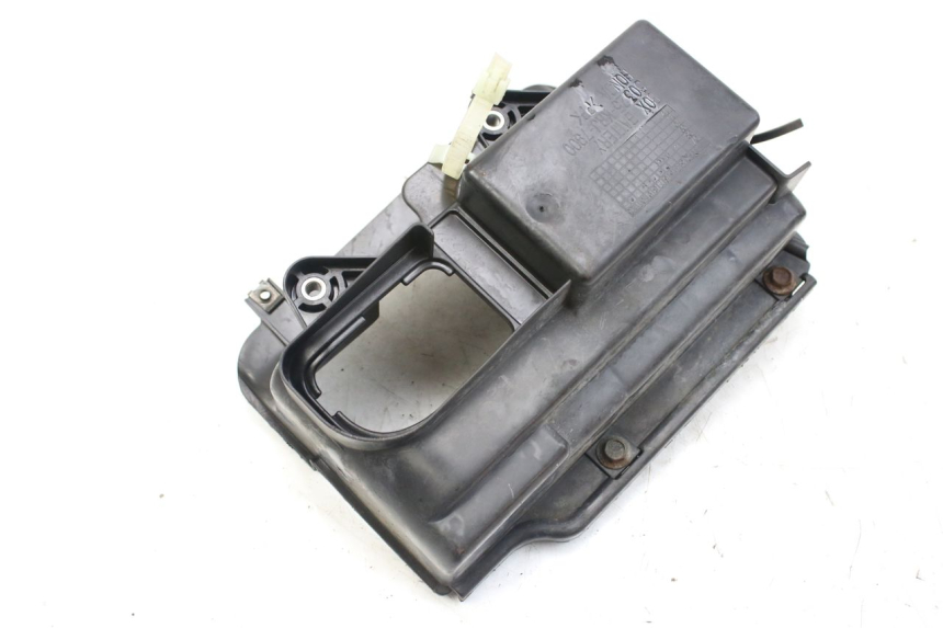 photo de BAC A BATTERIE HONDA FES S-WING SWING ABS 125 (2007 - 2015) - Détail de la pièce