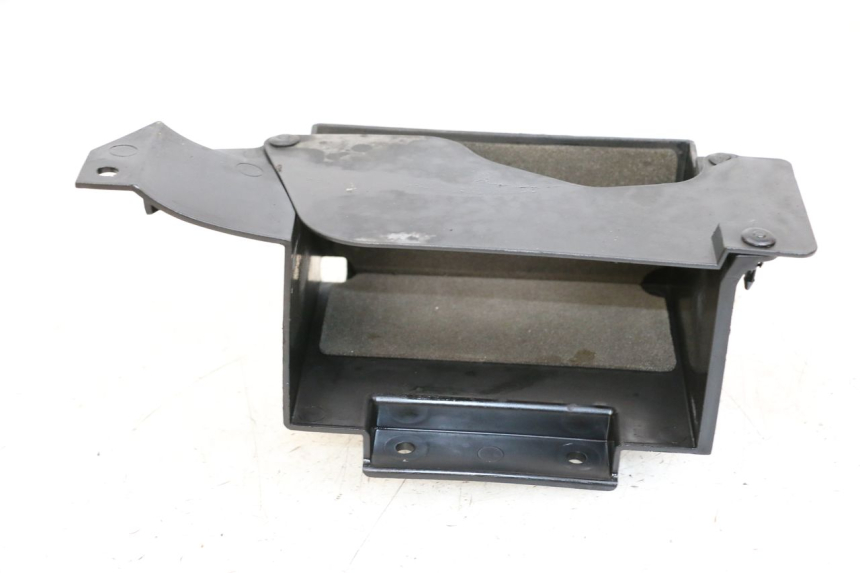 photo de BAC A BATTERIE YAMAHA FJR ABS 1300 (2006 - 2012) - Autre angle de vue