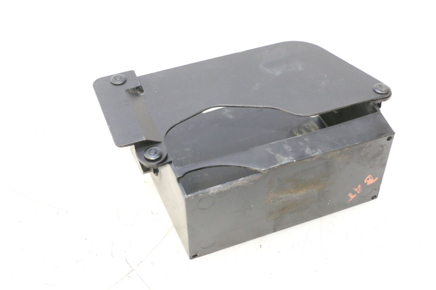 photo de BAC A BATTERIE YAMAHA FJR 1300 (2001 - 2005) - Autre angle de vue