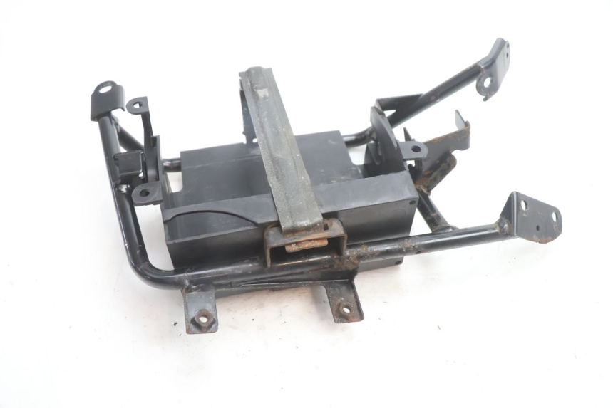 photo de BAC A BATTERIE YAMAHA FJR 1300 (2001 - 2005) - Gros plan technique