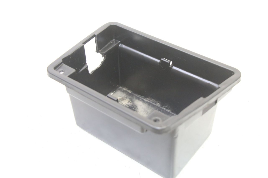 photo de BAC A BATTERIE VENESI FLY RETRO 4T 50 (2020 - 2025) - Détail de la pièce